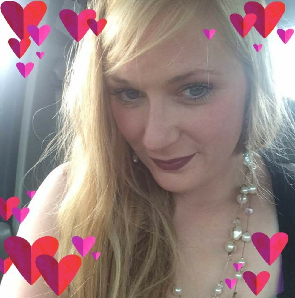 Meet your Posher, Serena